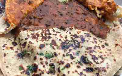 Find Tandoori Momos, Daal Makhani Parathas and more at this place in Mumbai.