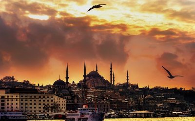 Istanbul Travel Guide : Things to do, see, eat and experience in Istanbul.